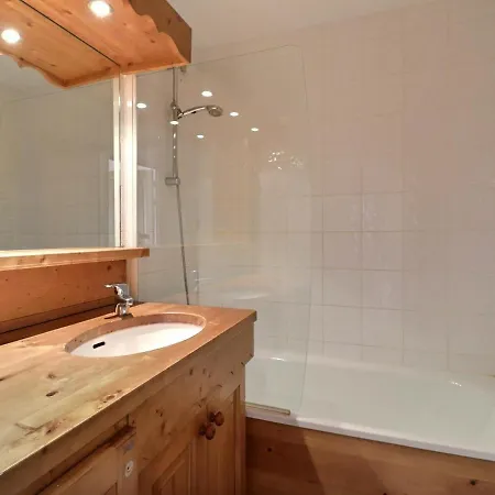 Apartment 2 Pieces Avec Mezzanine, Balcon Sud, Proche Pistes - 6 Pers - Fr-1-182-154